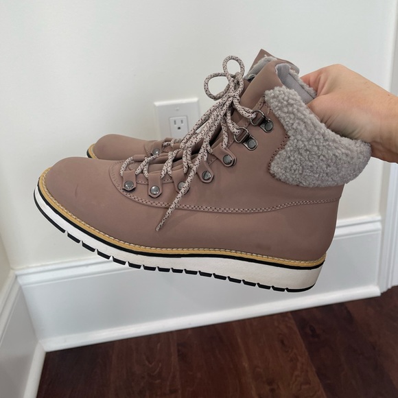 NEW Aspen Women’s Hiking Winter Snow Boots, “Nomad” size 7.5 SOLD! - Picture 4 of 8